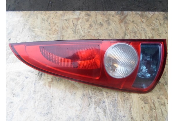 Ліхтар задній лівий Renault Espace IV 2.2 dci, 8200027153